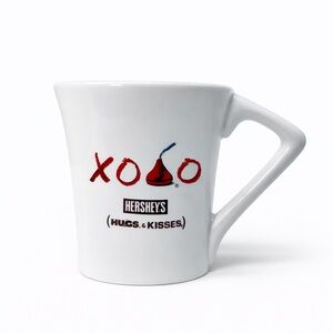 Hershey’s Kisses and Hugs White Mug Whimsical Cozy Valentines 4.25"
